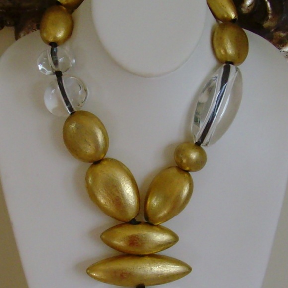 MONIES Clear Lucite and Gold Leaf Necklace - Picture 11 of 14